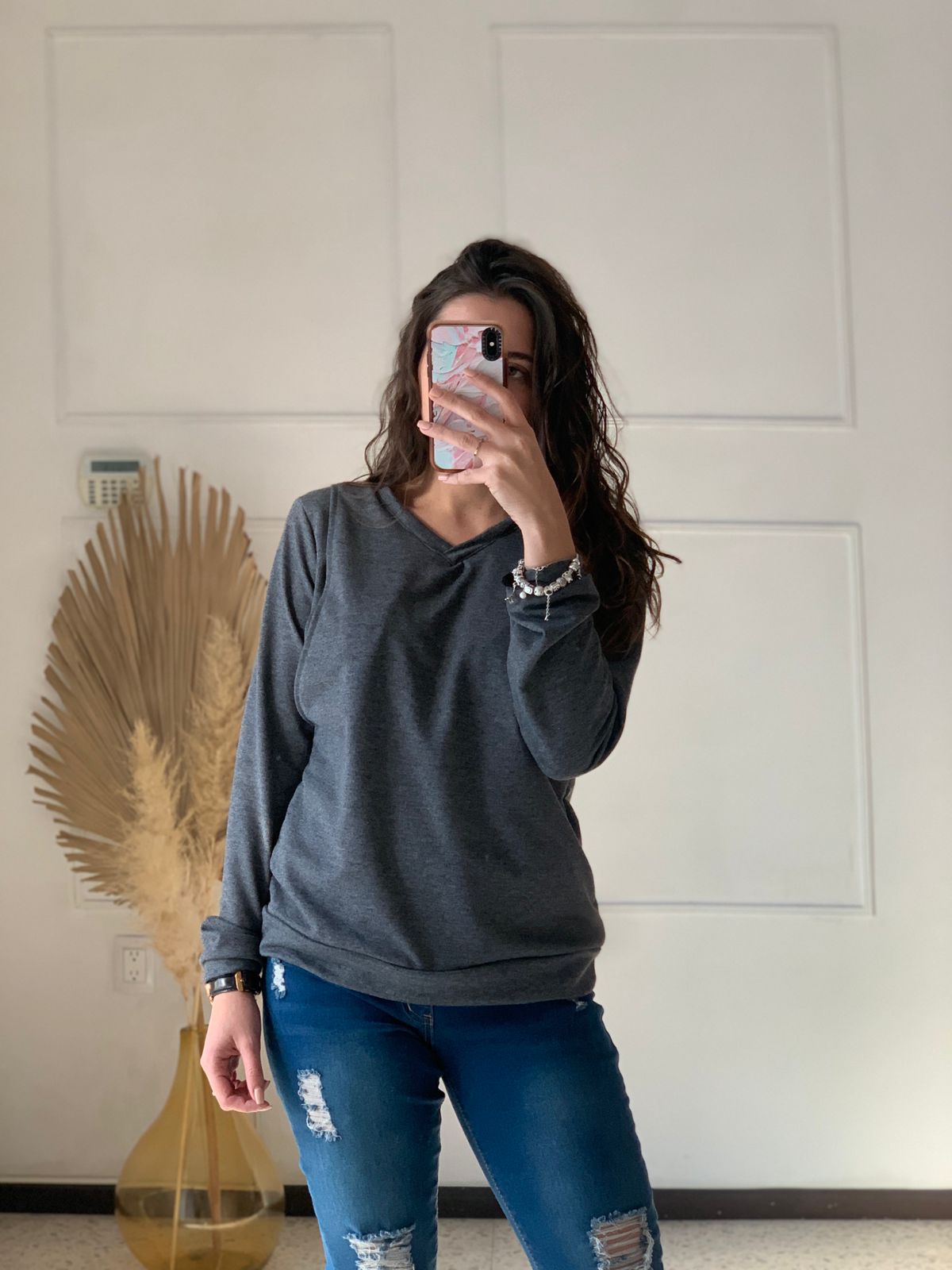 Daniela gray sweater, warm with opening on the breasts