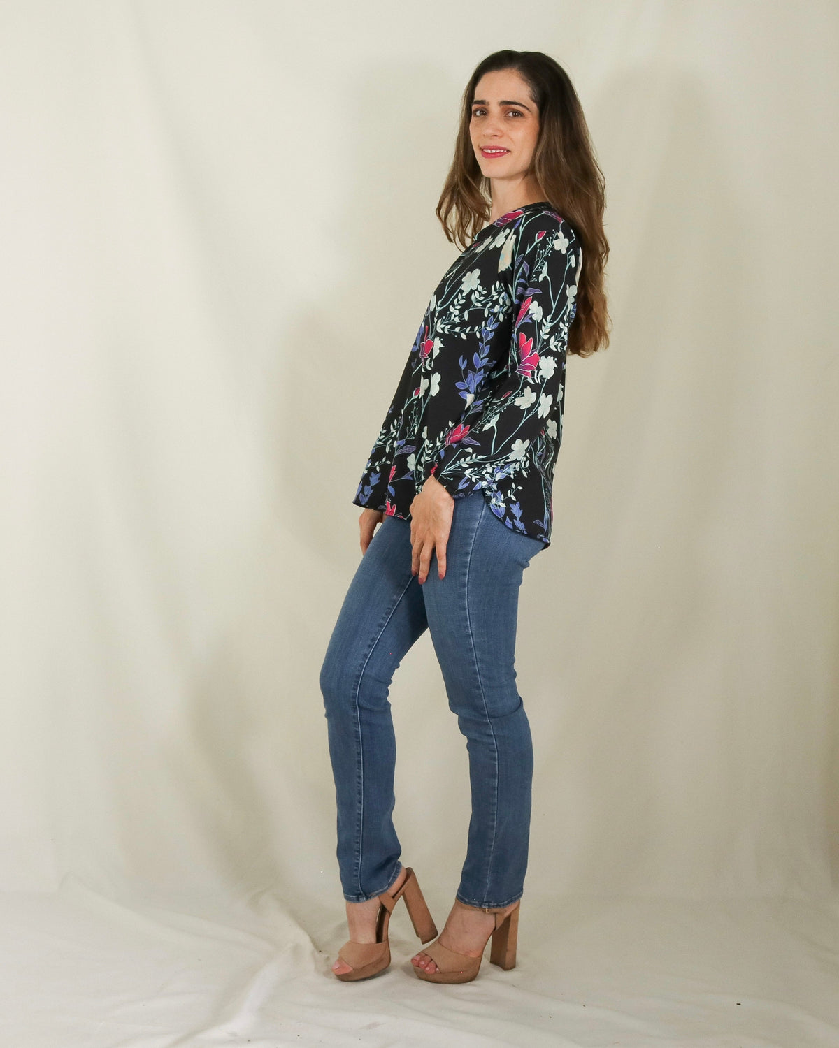 Nursing blouse, Ruth black white flowers