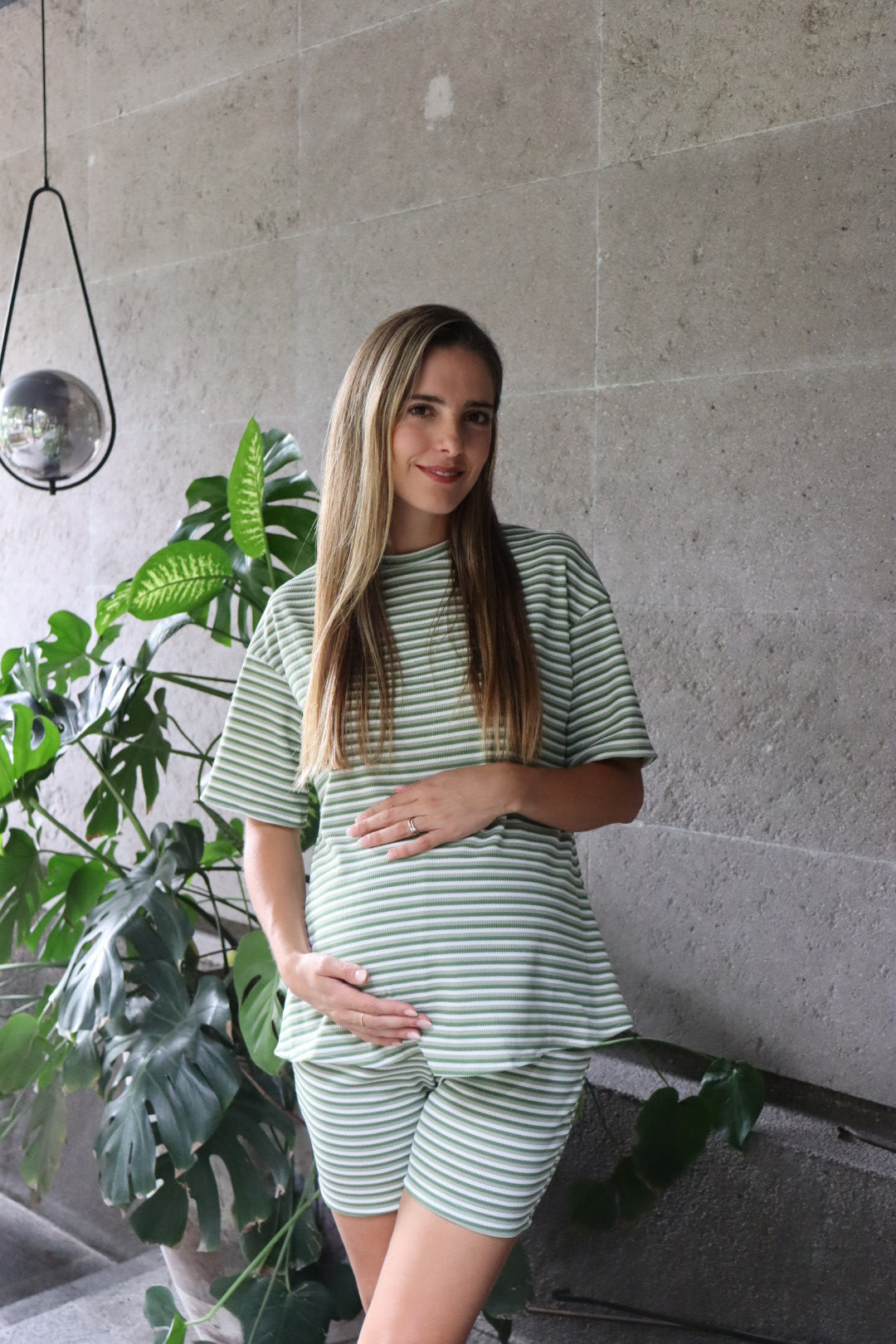 Conjunto de maternidad Mariel, verde rayas