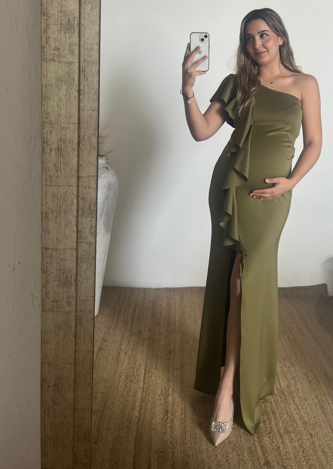 Vestido de maternidad Agustina, verde olivo neopreno
