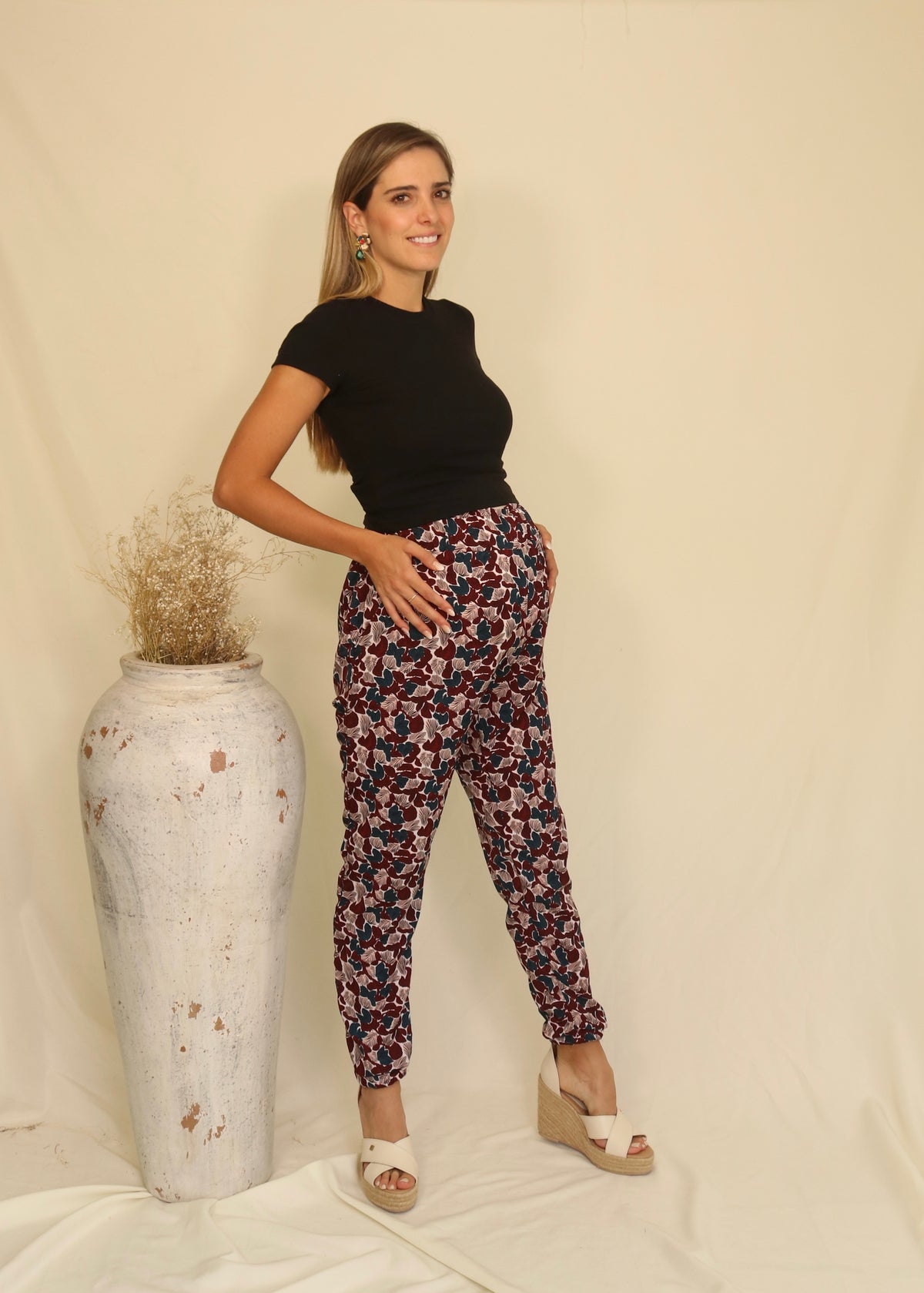 Maternity pants, striped