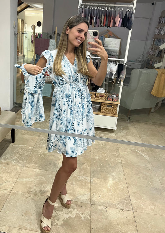 Match, white with blue flowers