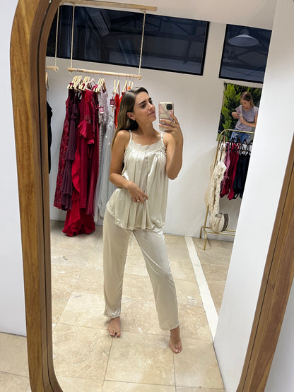 Maternity and nursing pajamas, nightgown